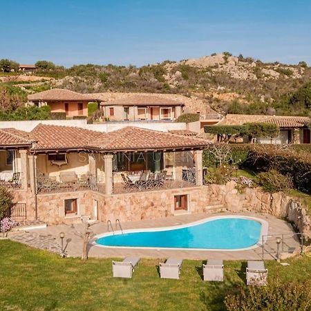 Villa Domus Ardea Capo Coda Cavallo Kültér fotó